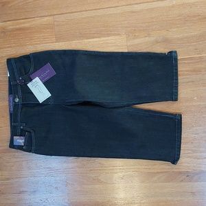 Gloria Vanderbilt NWT Women’s 12 Petite 12P Capri Dark Wash Jeans Amanda